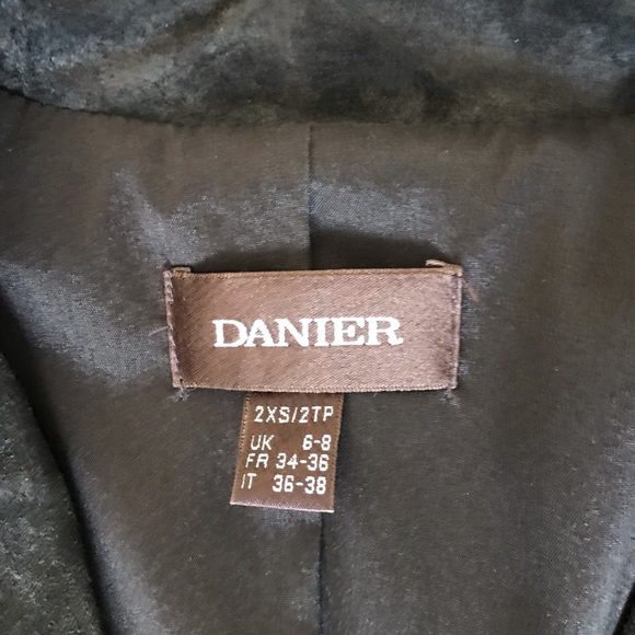 Danier suede jacket - Picture 2 of 3